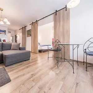 Apartman Sandra Close To Chain Bridge, Budapest